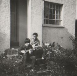Photo 8 Brian  John on Cottage Steps Broadgate